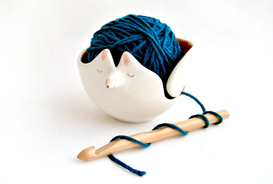 02 Ceramic Fox Yarn Bowl