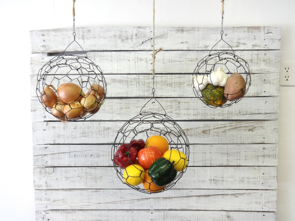 4 Handmade Hanging Wire Fruit Basket