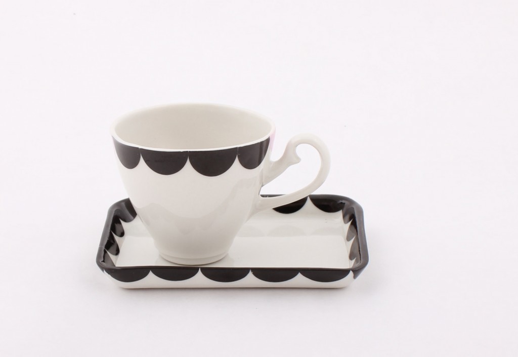 2 Porcelain Espresso Cup and Saucer