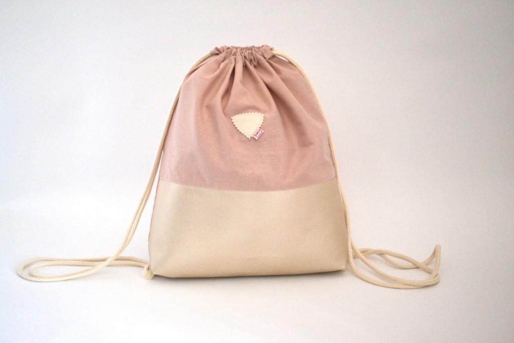 1 Gym bags Rose Quartz and mother-of-Pearl