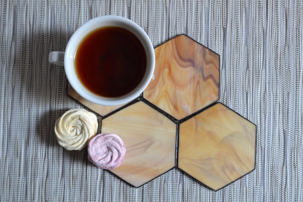 2 Wood brown Hexagon Coaster Set of 4