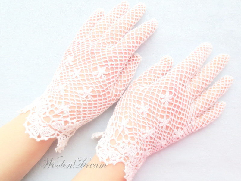 3 White irish lace gloves