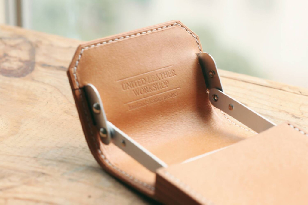 3 Natural Business Card Case